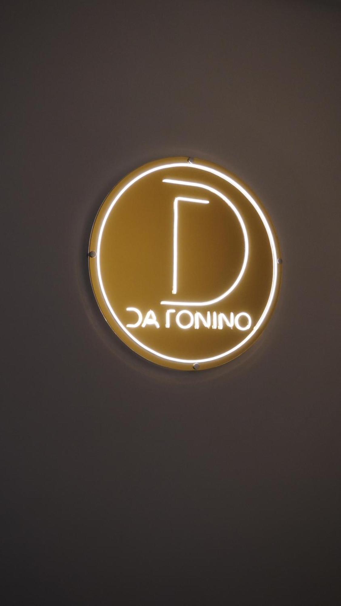 Da Tonino Luxury Apartments Napoli Esterno foto